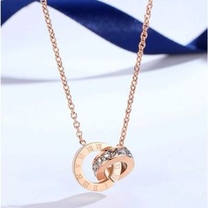 New  circle charm necklace